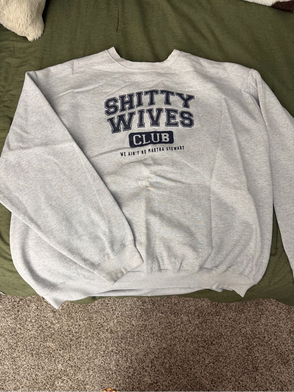 Gray "Shitty Wives Club" Graphic Crewneck Sweatshirt